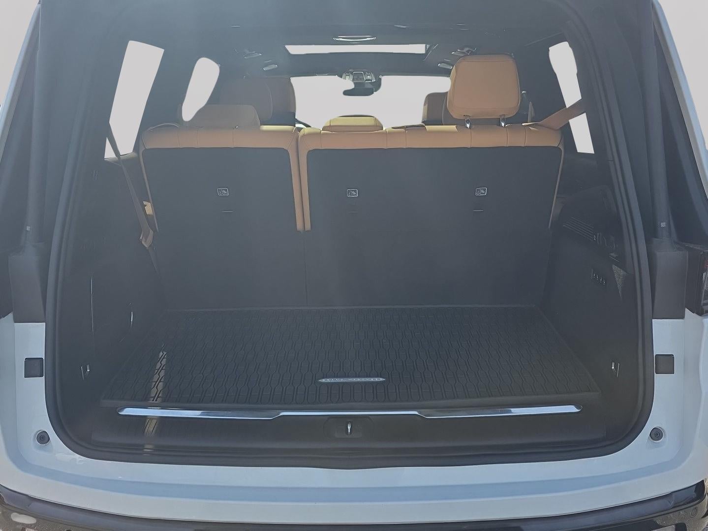 2024 Jeep Grand Wagoneer Series III Obsidian