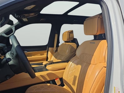 2024 Jeep Grand Wagoneer Series III Obsidian