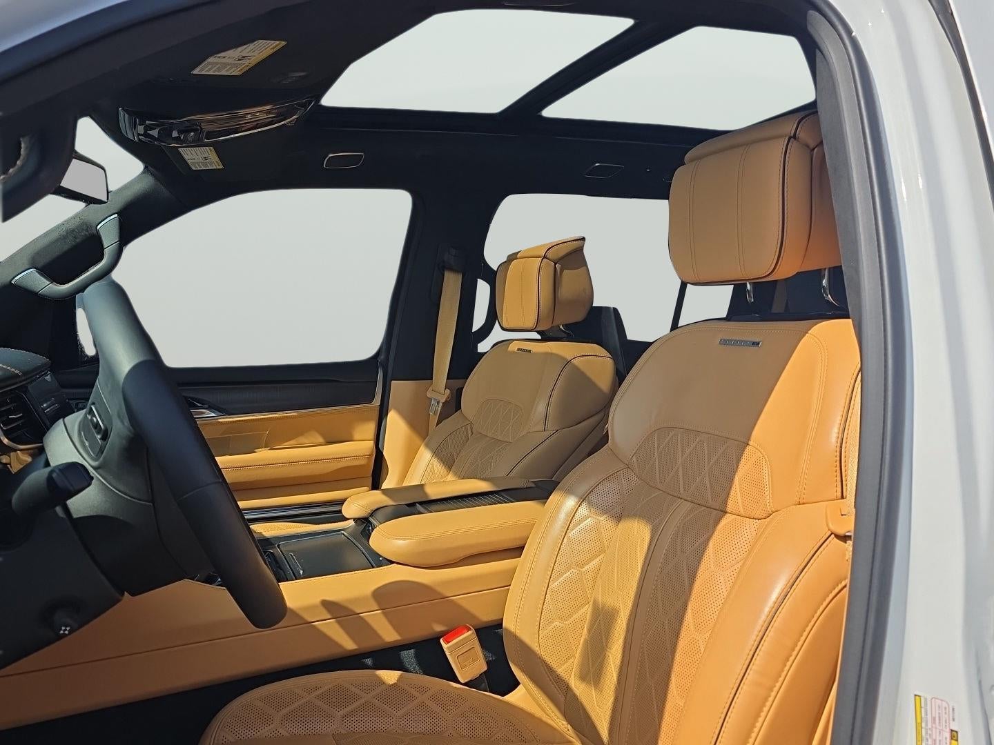 2024 Jeep Grand Wagoneer Series III Obsidian