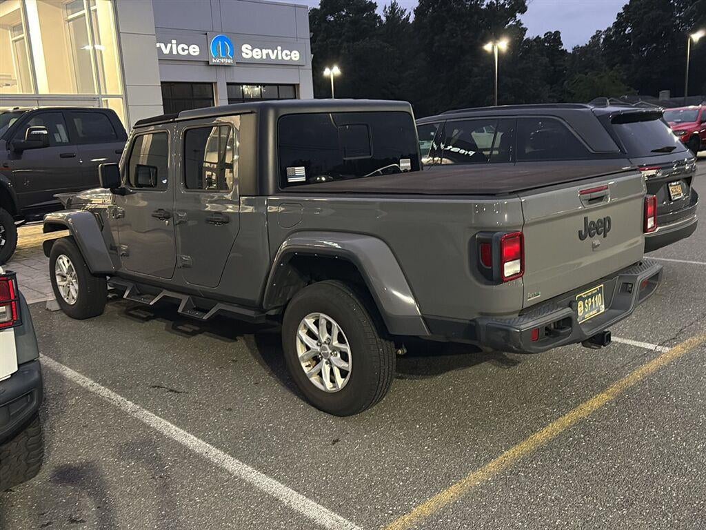 2023 Jeep Gladiator Sport S