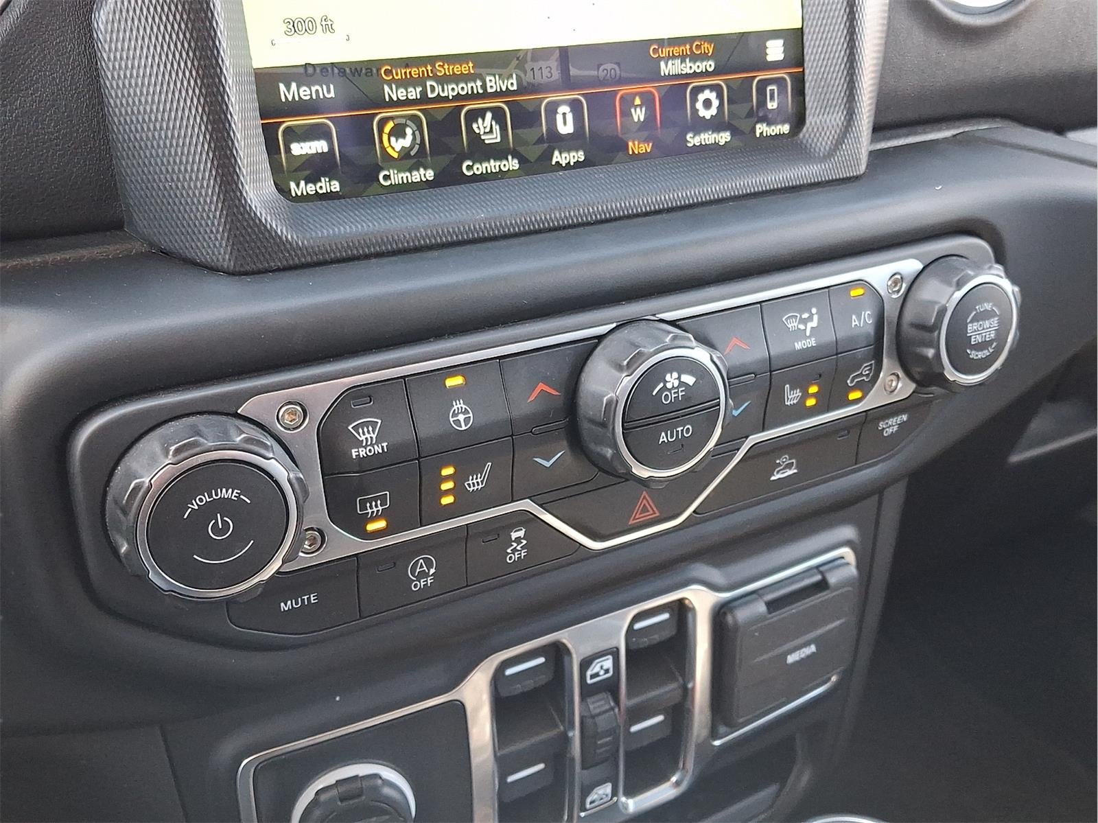 2022 Jeep Gladiator Overland