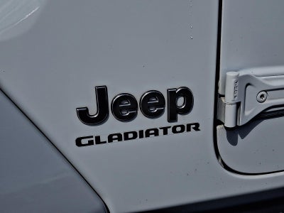 2022 Jeep Gladiator Overland