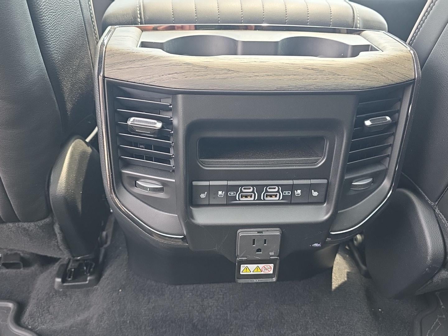 2025 RAM 1500 Limited