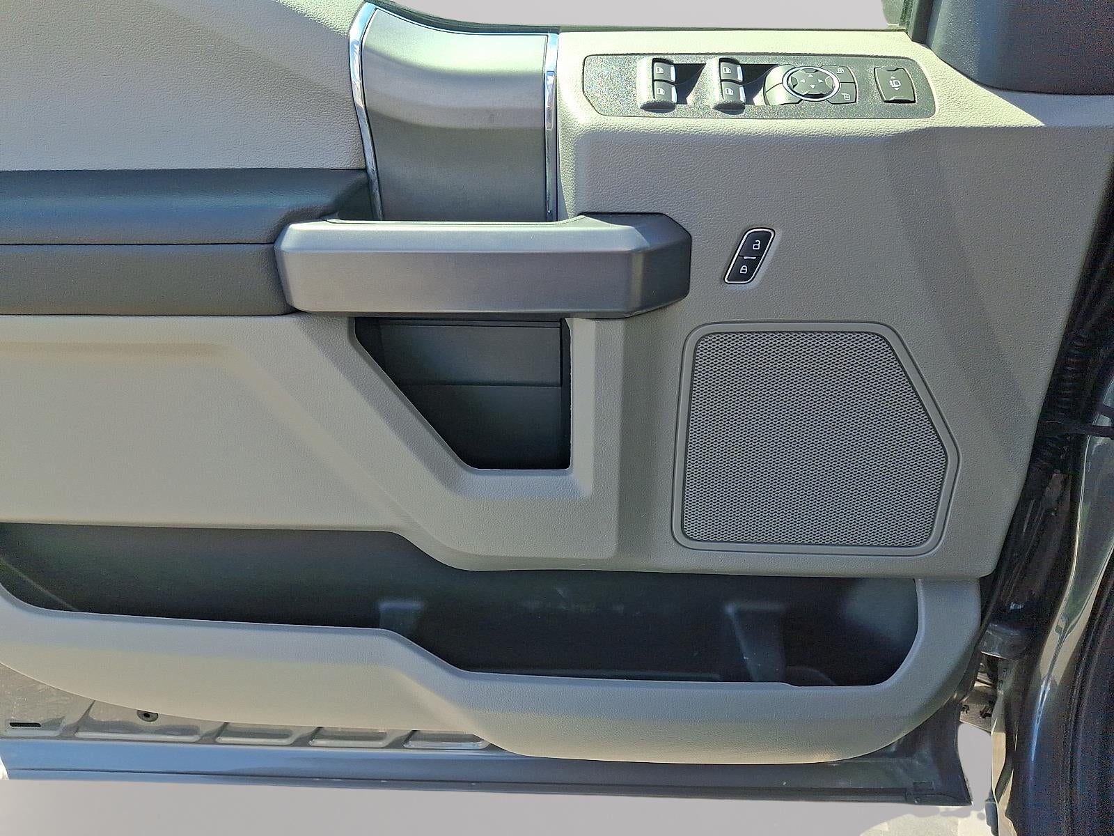 2022 Ford Super Duty F-350 XLT