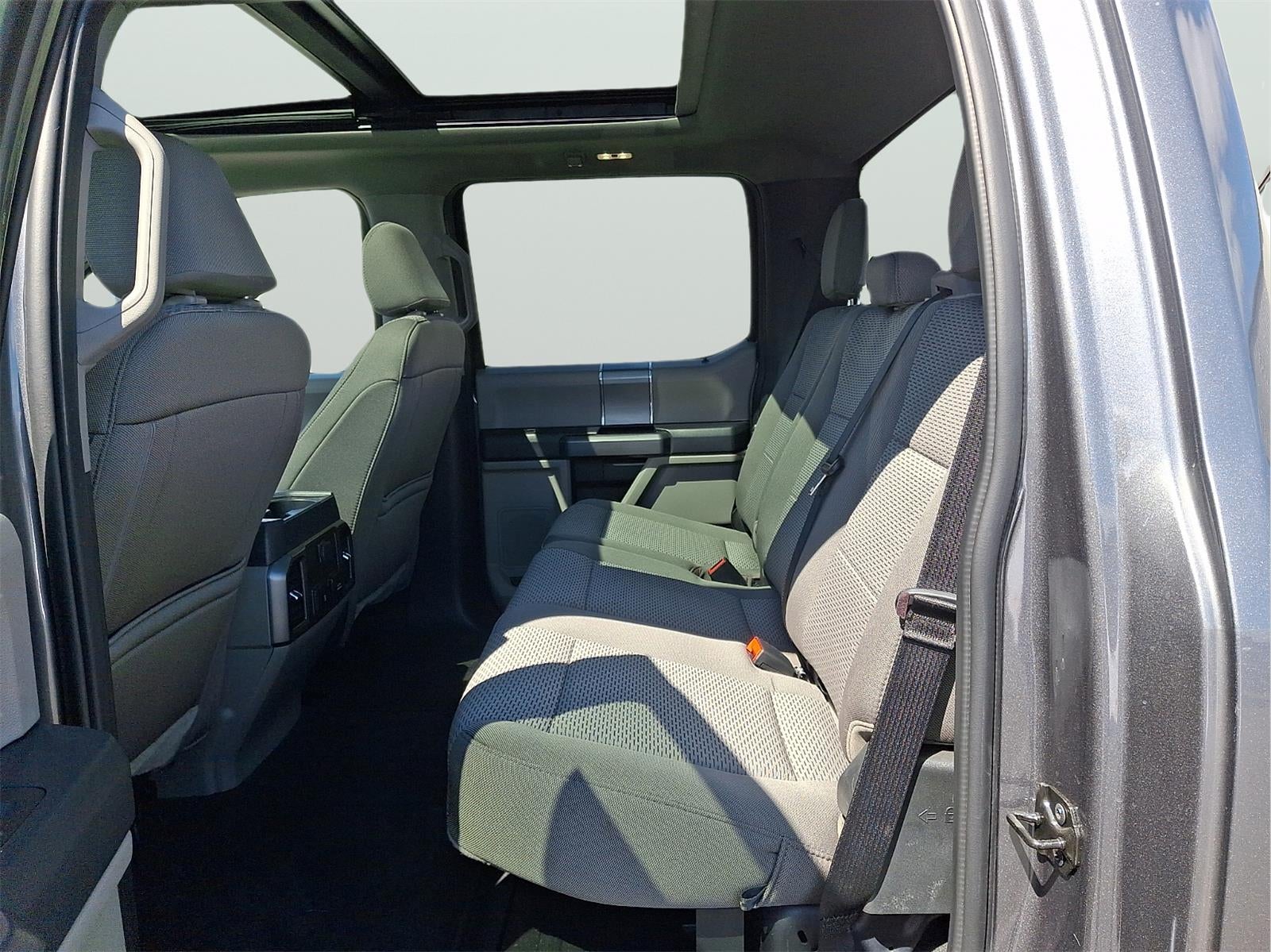 2022 Ford Super Duty F-350 XLT