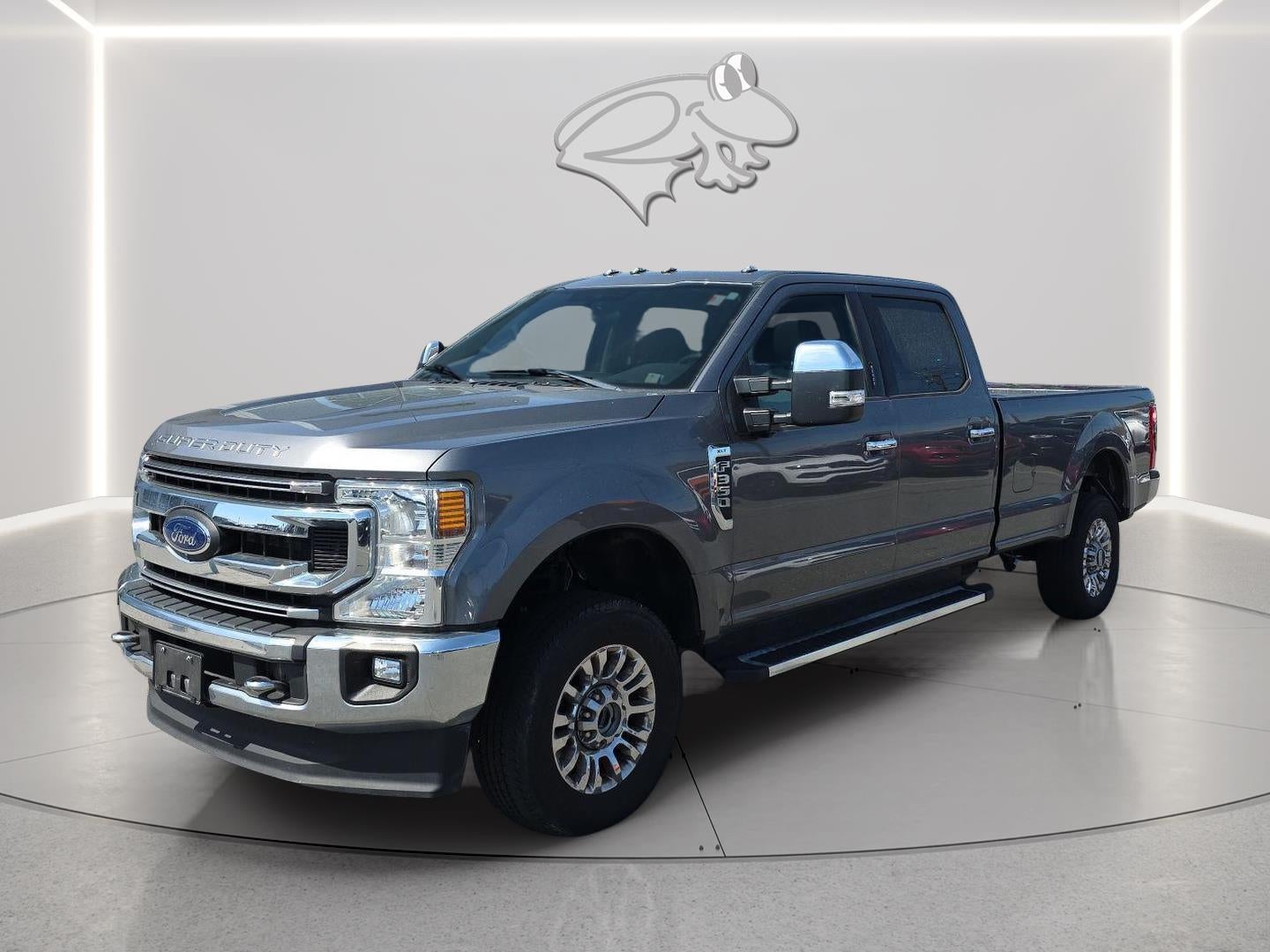 2022 Ford Super Duty F-350 XLT