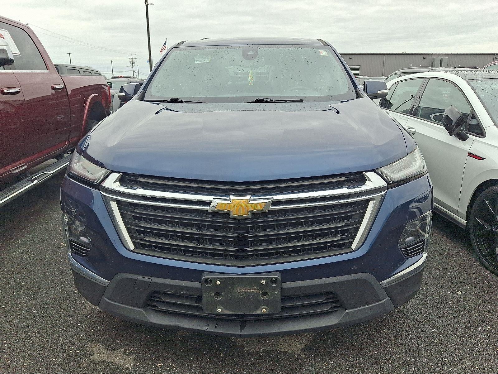 2023 Chevrolet Traverse LS