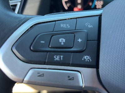 2024 Volkswagen Atlas 2.0T SE