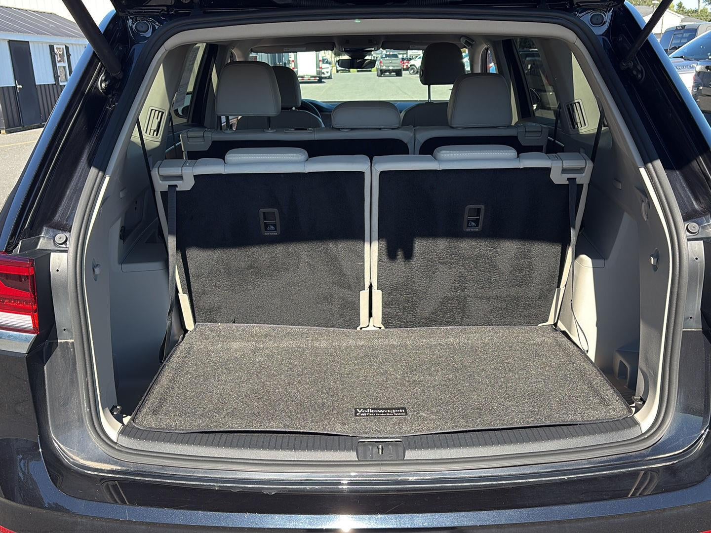 2024 Volkswagen Atlas 2.0T SE