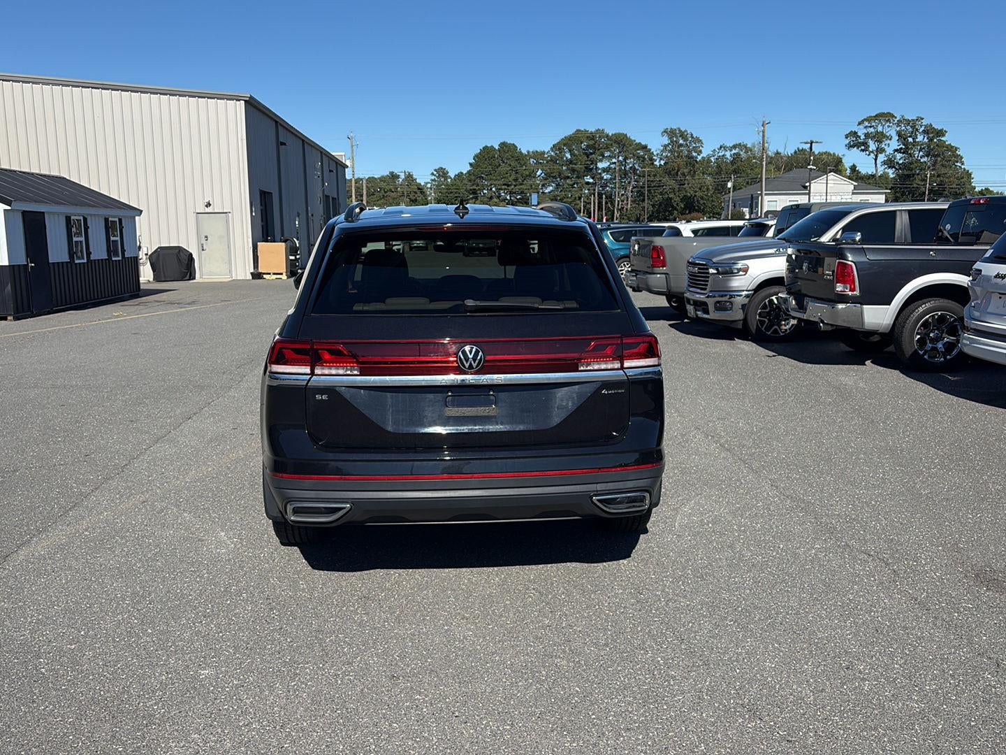 2024 Volkswagen Atlas 2.0T SE