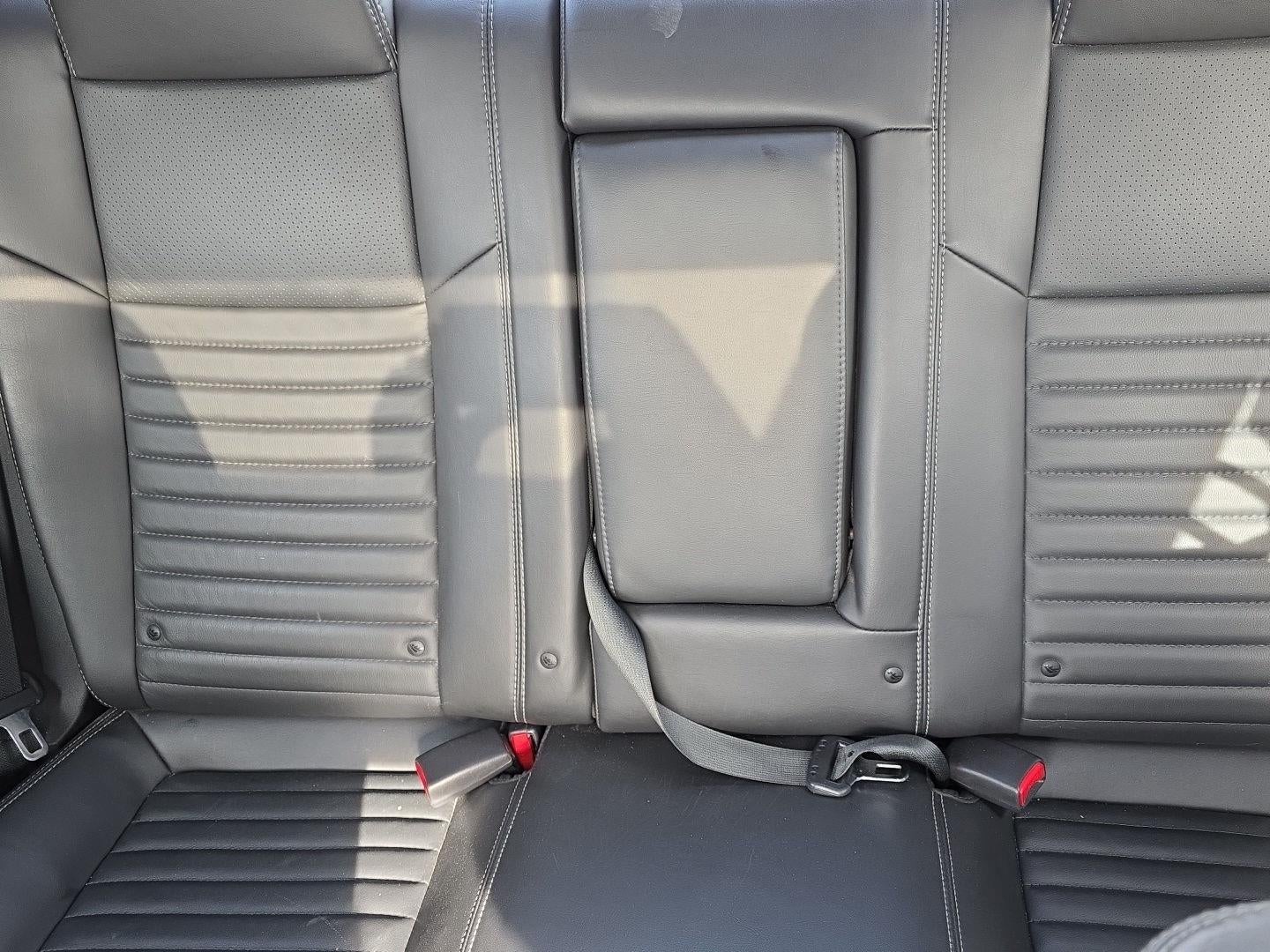 2013 Dodge Challenger R/T Plus