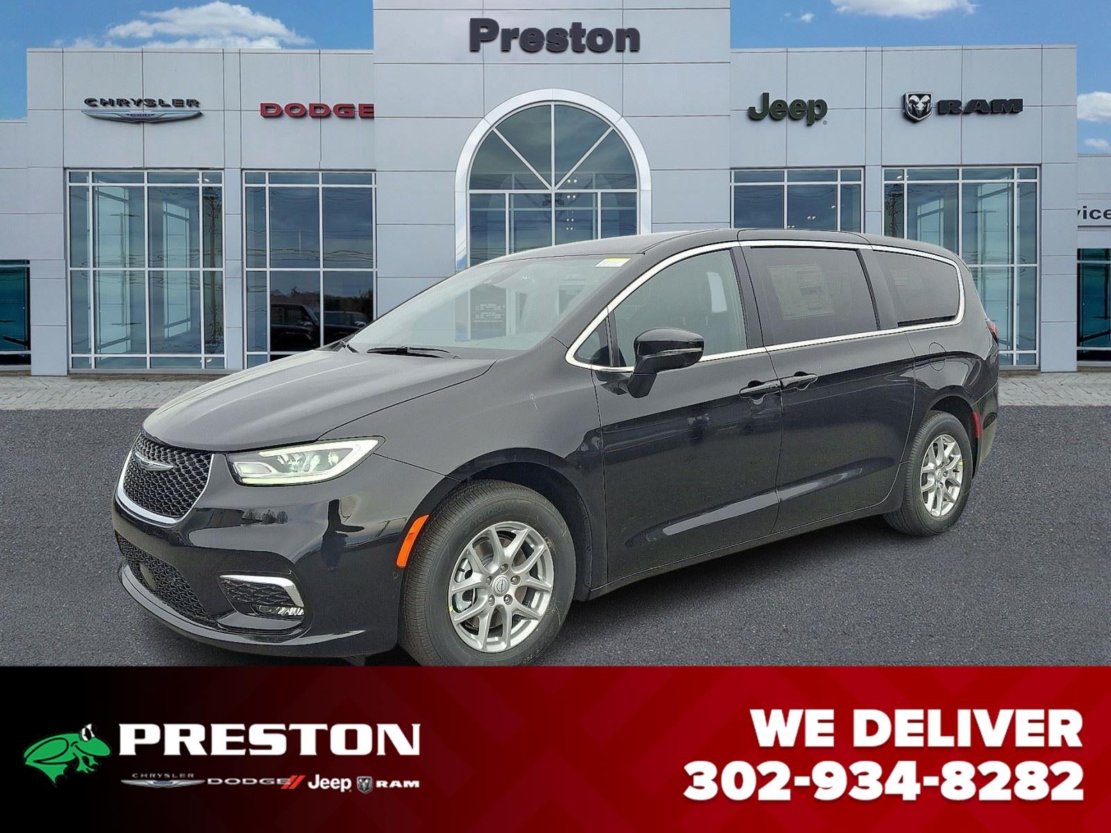 2026 Chrysler Pacifica Select