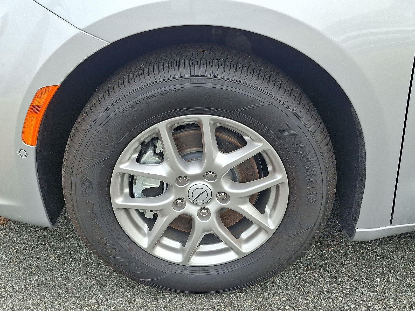 2026 Chrysler Pacifica Select