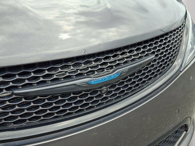 2020 Chrysler Pacifica Hybrid Limited