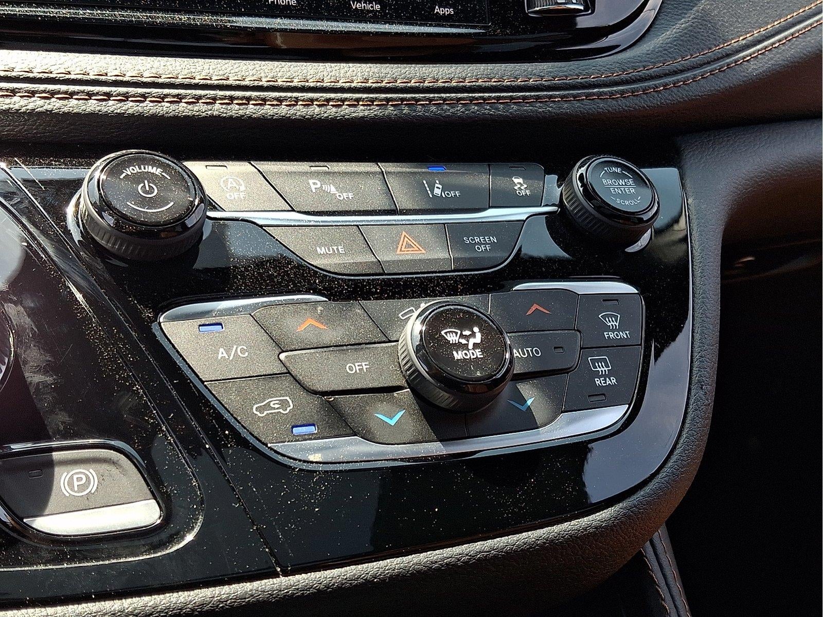 2026 Chrysler Pacifica Pinnacle