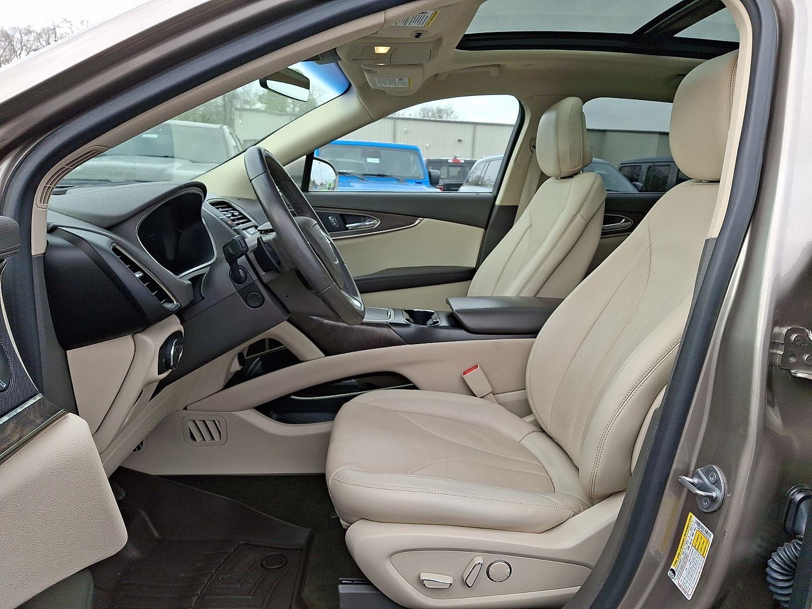 2020 Lincoln Nautilus Reserve