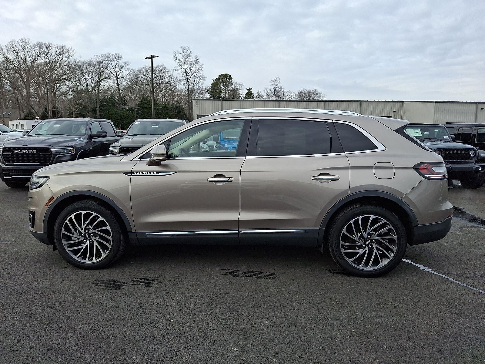 2020 Lincoln Nautilus Reserve