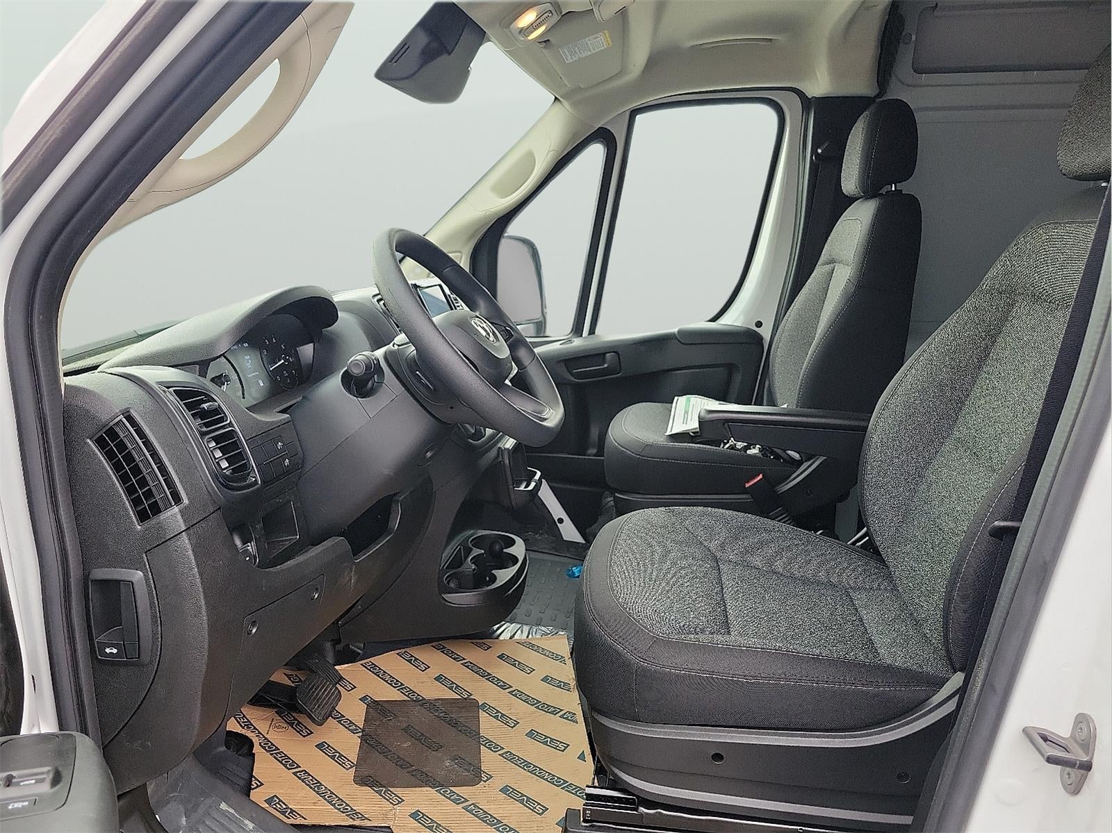 2024 RAM ProMaster Cargo Van Tradesman