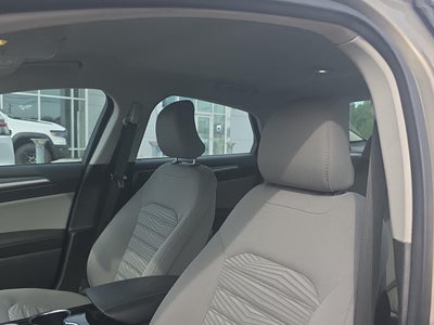 2016 Ford FUSION S