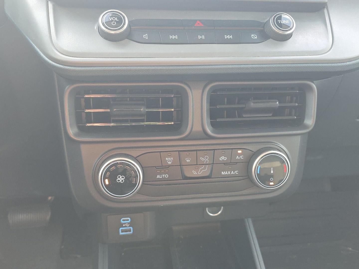 2024 Ford Maverick XL