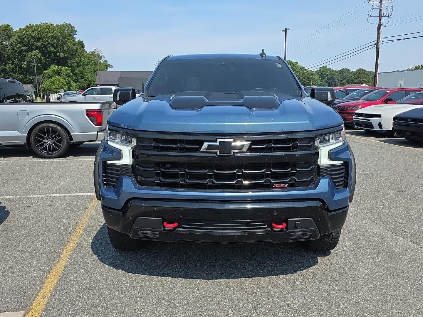 2024 Chevrolet SILVERADO 1500 TRAILBOSSL