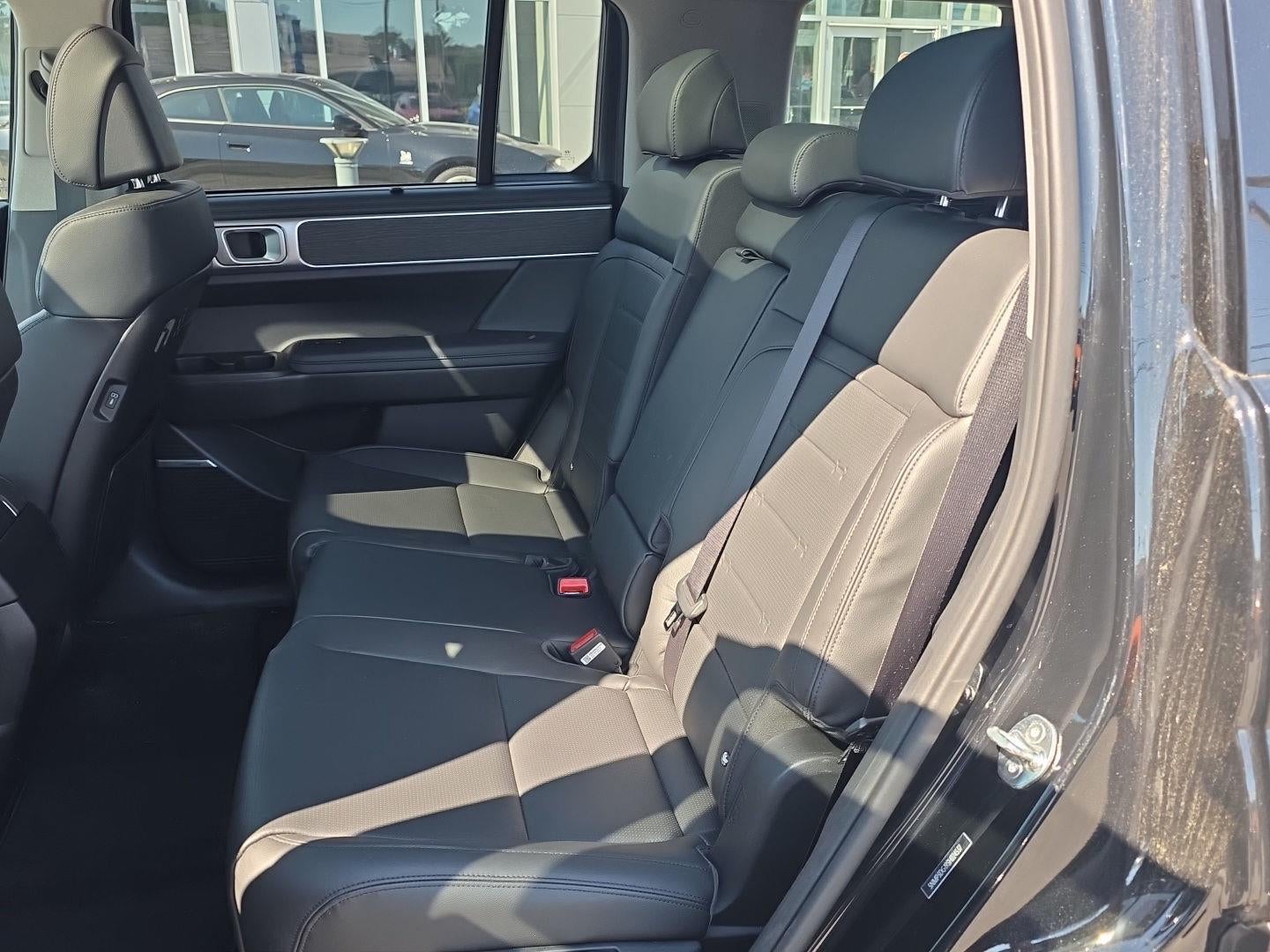 2025 Hyundai Santa Fe Hybrid Limited