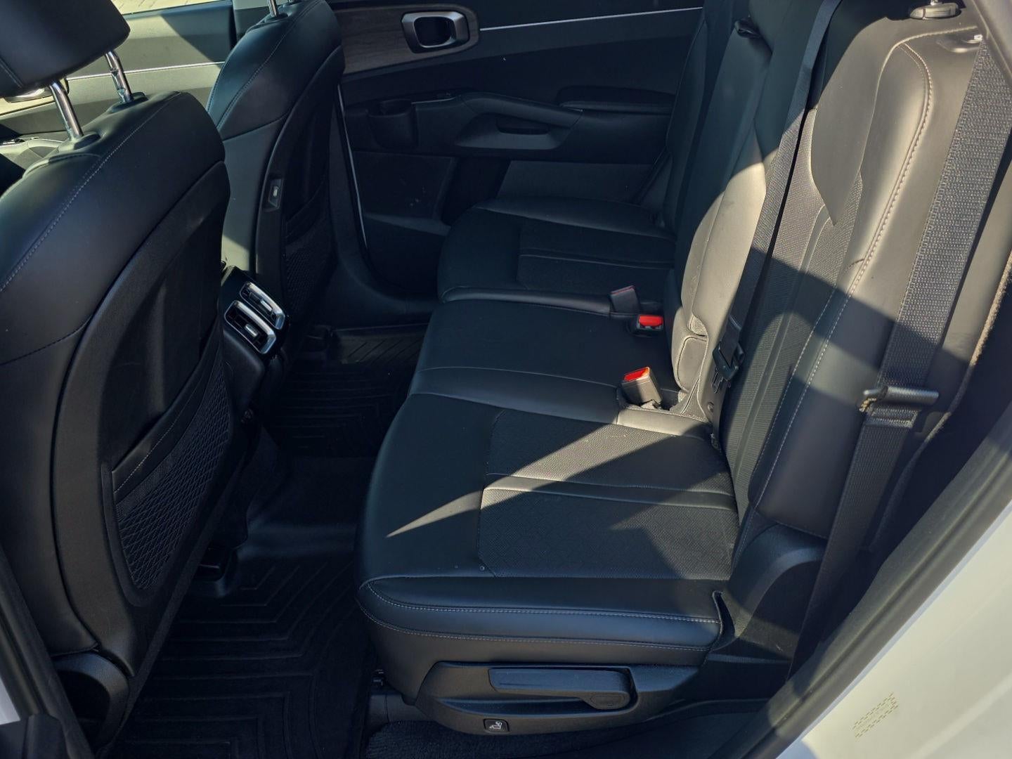 2023 Kia Sorento X-Line S
