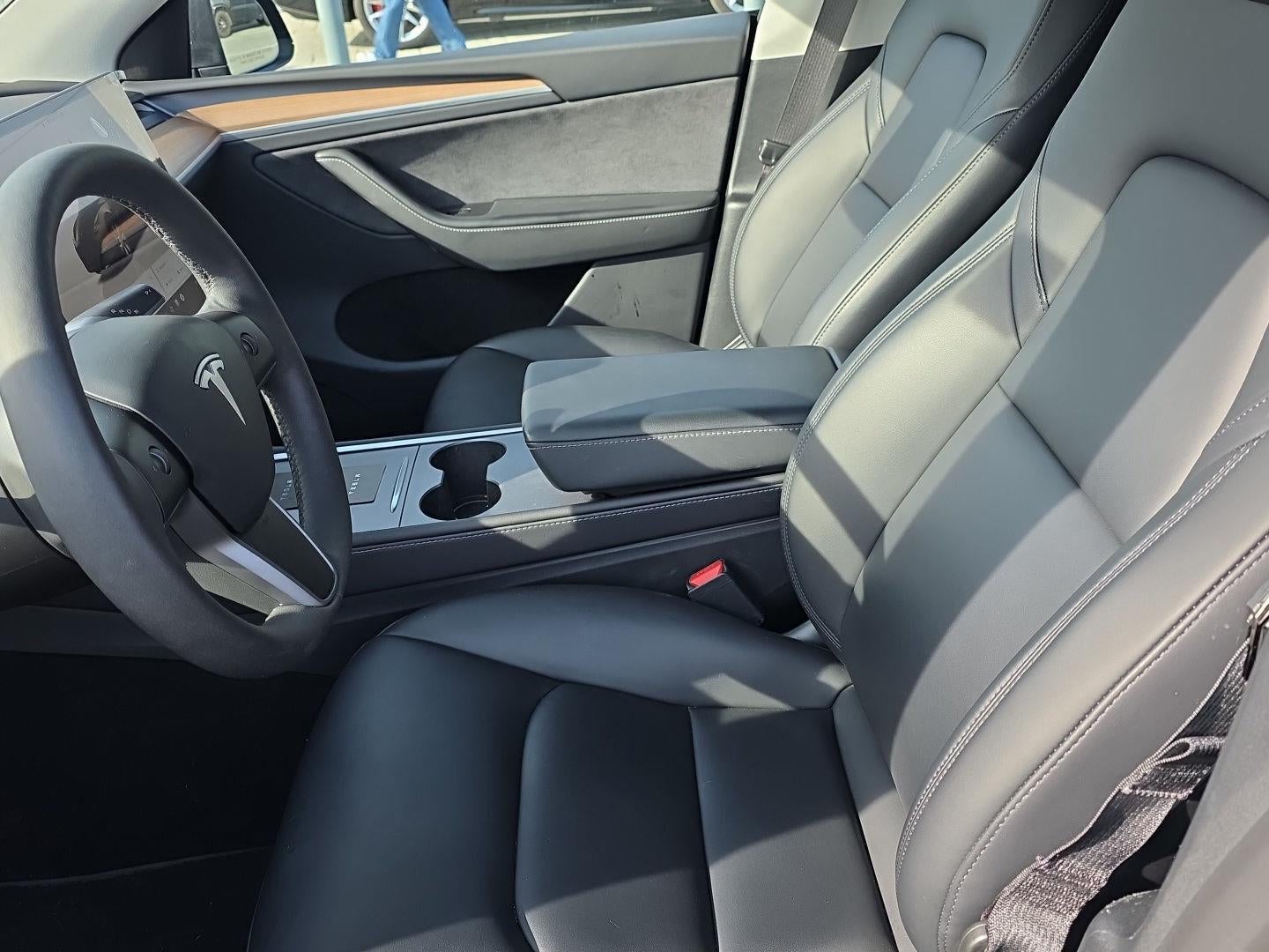 2024 Tesla Model Y Long Range