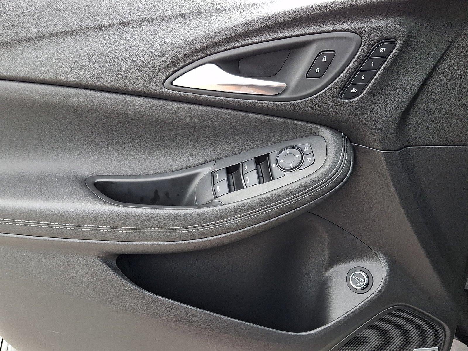 2024 Buick Encore GX Avenir