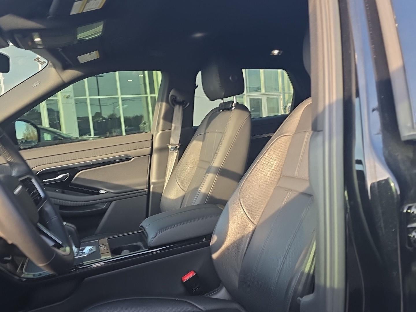 2023 Land Rover Range Rover Evoque R-Dynamic S