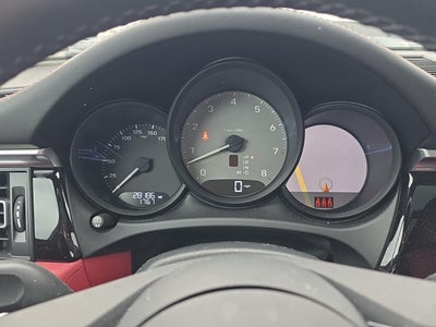 2022 Porsche MACAN S