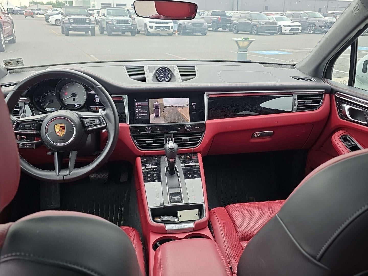 2022 Porsche MACAN S