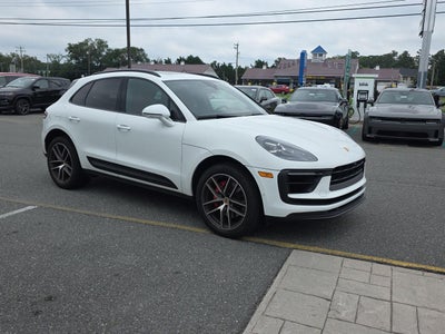 2022 Porsche MACAN S