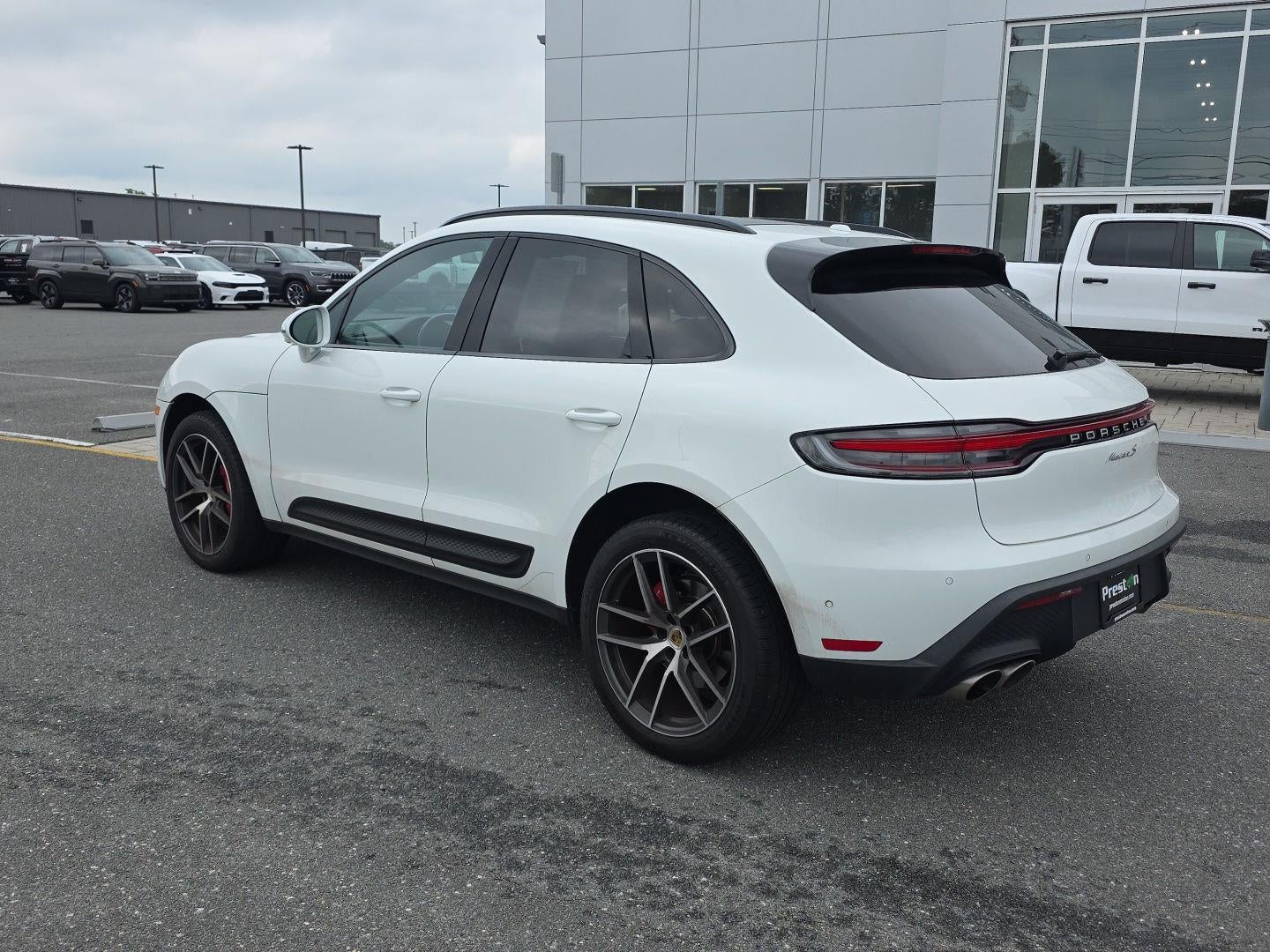 2022 Porsche MACAN S