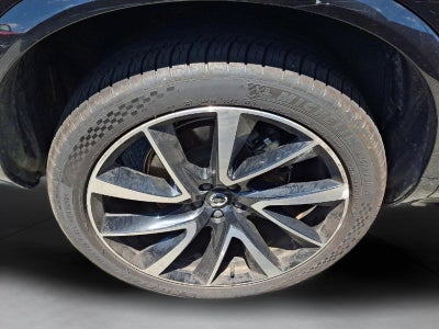 2023 Volvo XC90 B5 Plus
