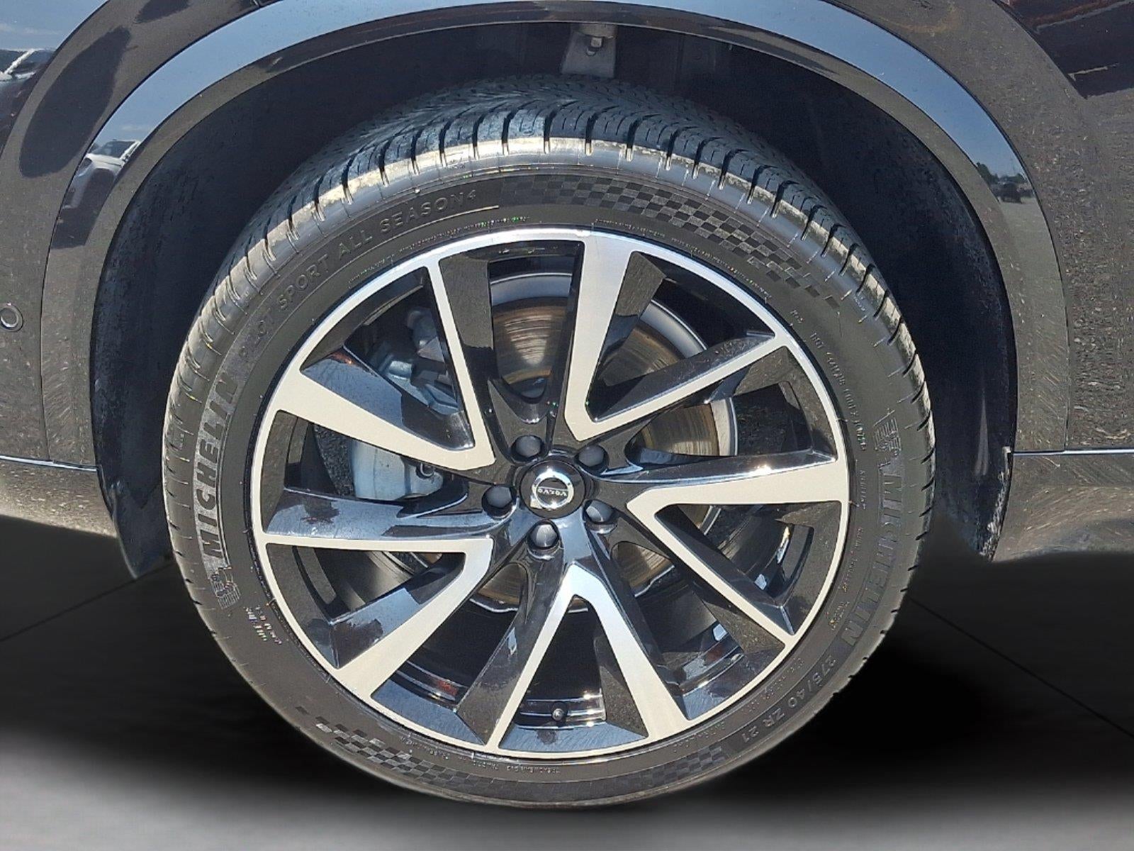 2023 Volvo XC90 Plus