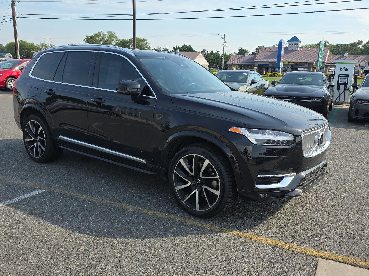 2023 Volvo XC90 B5 Plus