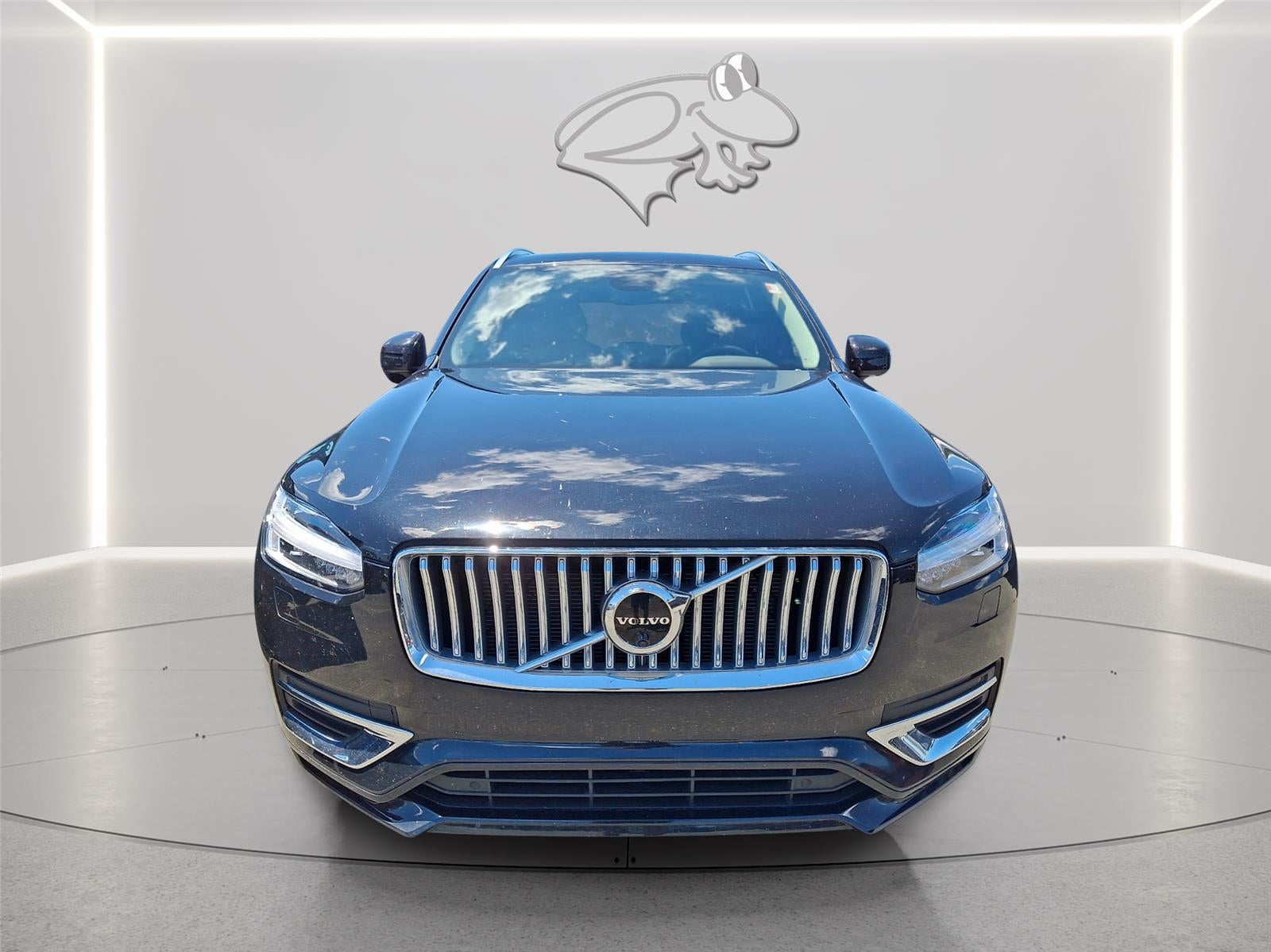 2023 Volvo XC90 B5 Plus