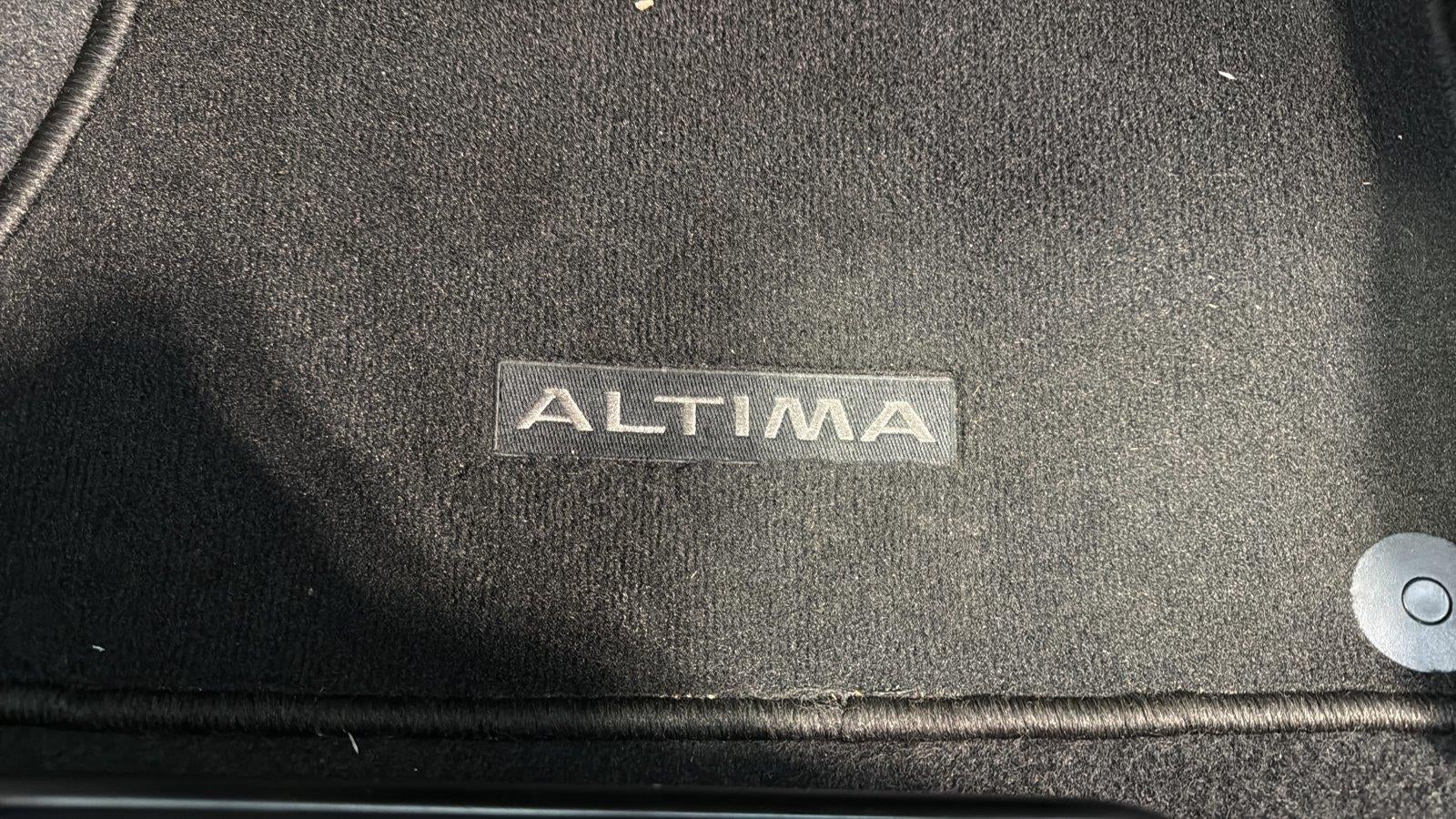 2024 Nissan Altima SV