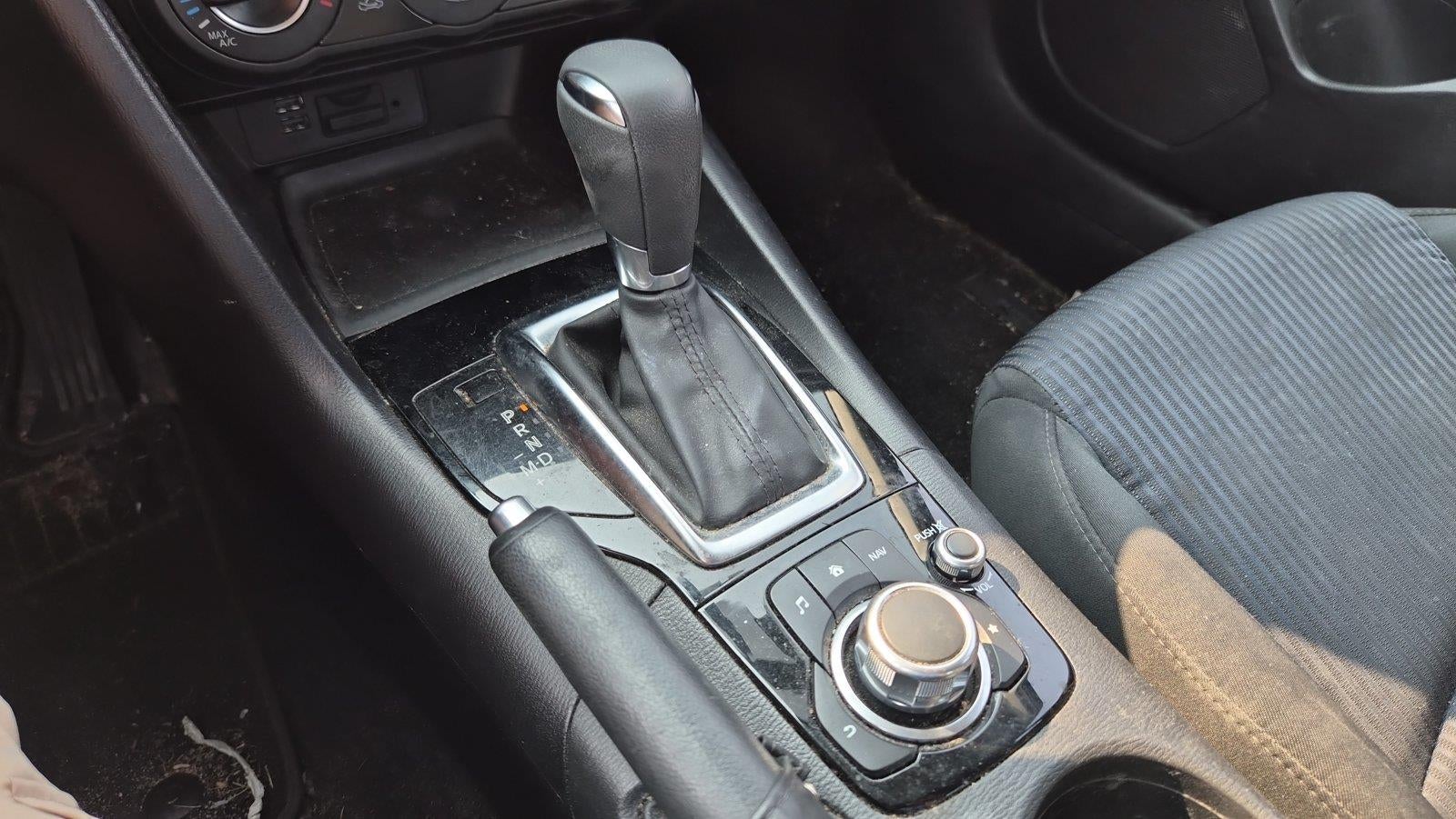 2016 Mazda Mazda3 i Sport