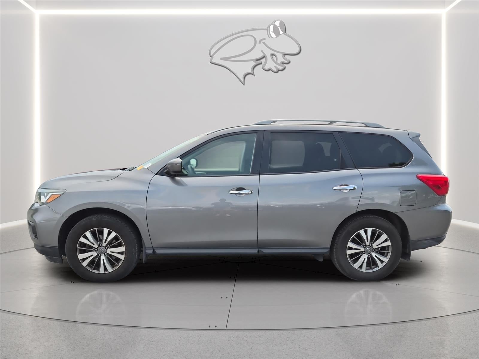 2019 Nissan Pathfinder S