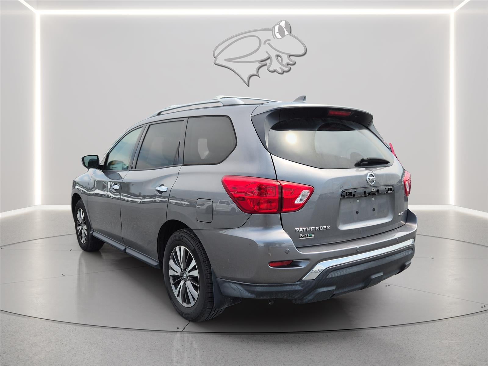 2019 Nissan Pathfinder S