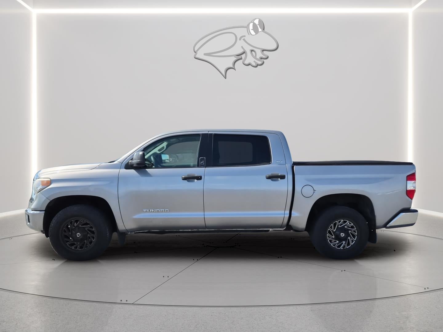 2015 Toyota Tundra Truck SR5