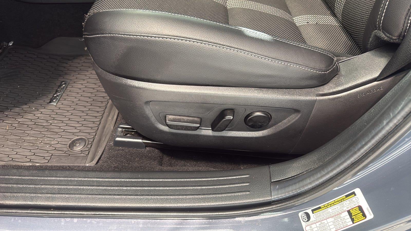 2024 Mazda Mazda CX-50 2.5 S Preferred Package