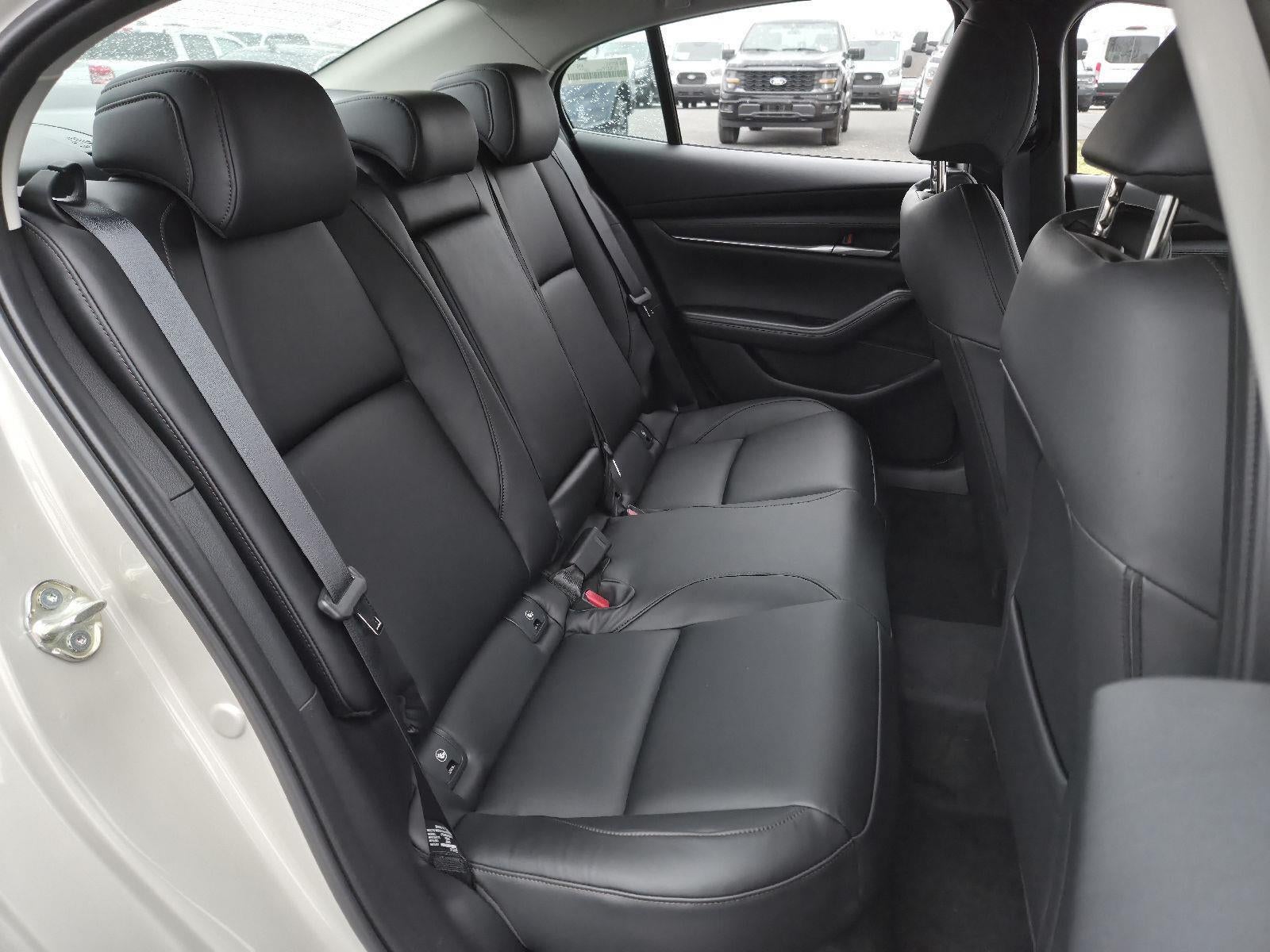 2026 Mazda Mazda3 Sedan 2.5 S Select Sport