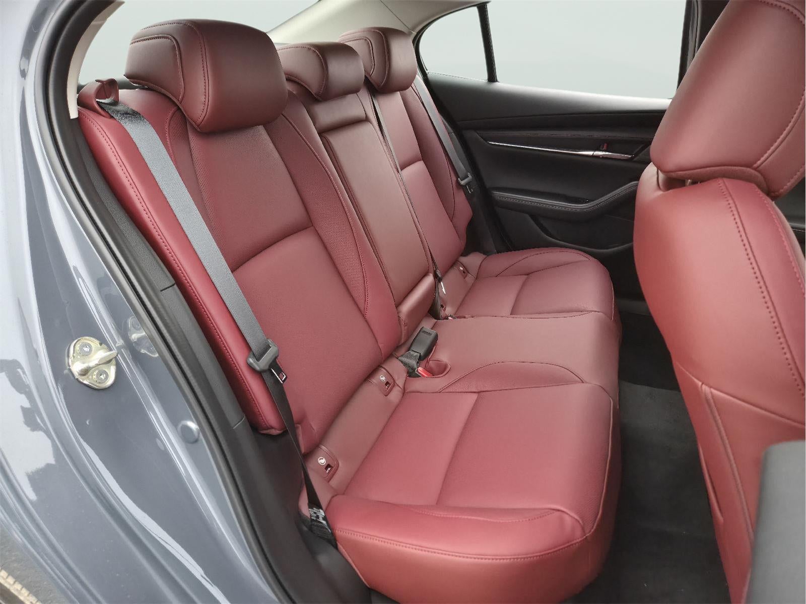 2026 Mazda Mazda3 Sedan 2.5 S Carbon Edition