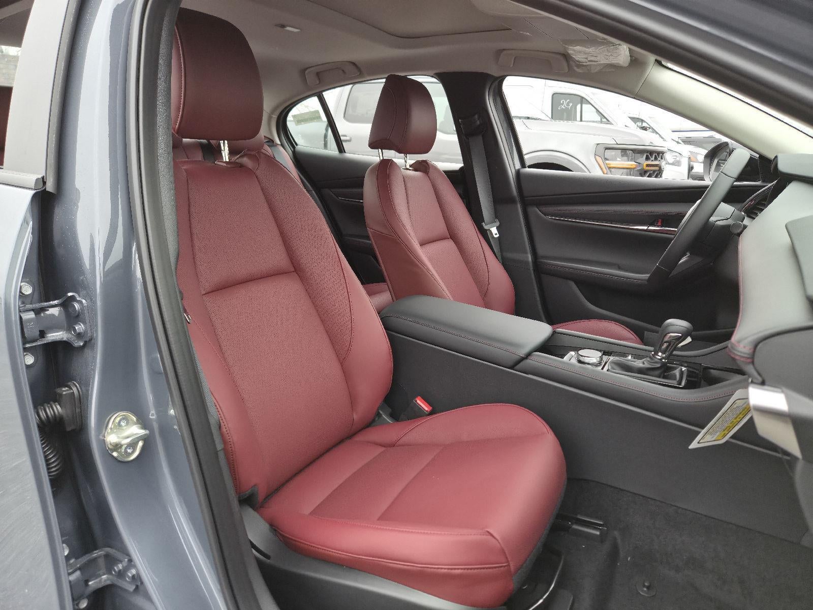 2026 Mazda Mazda3 Sedan 2.5 S Carbon Edition