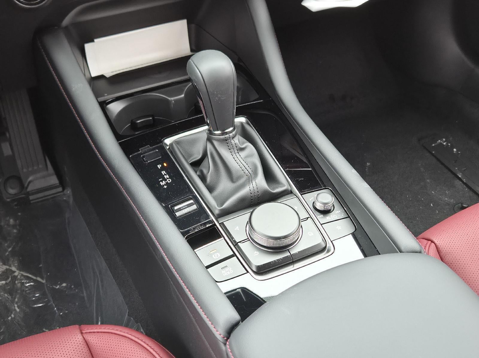 2026 Mazda Mazda3 Sedan 2.5 S Carbon Edition