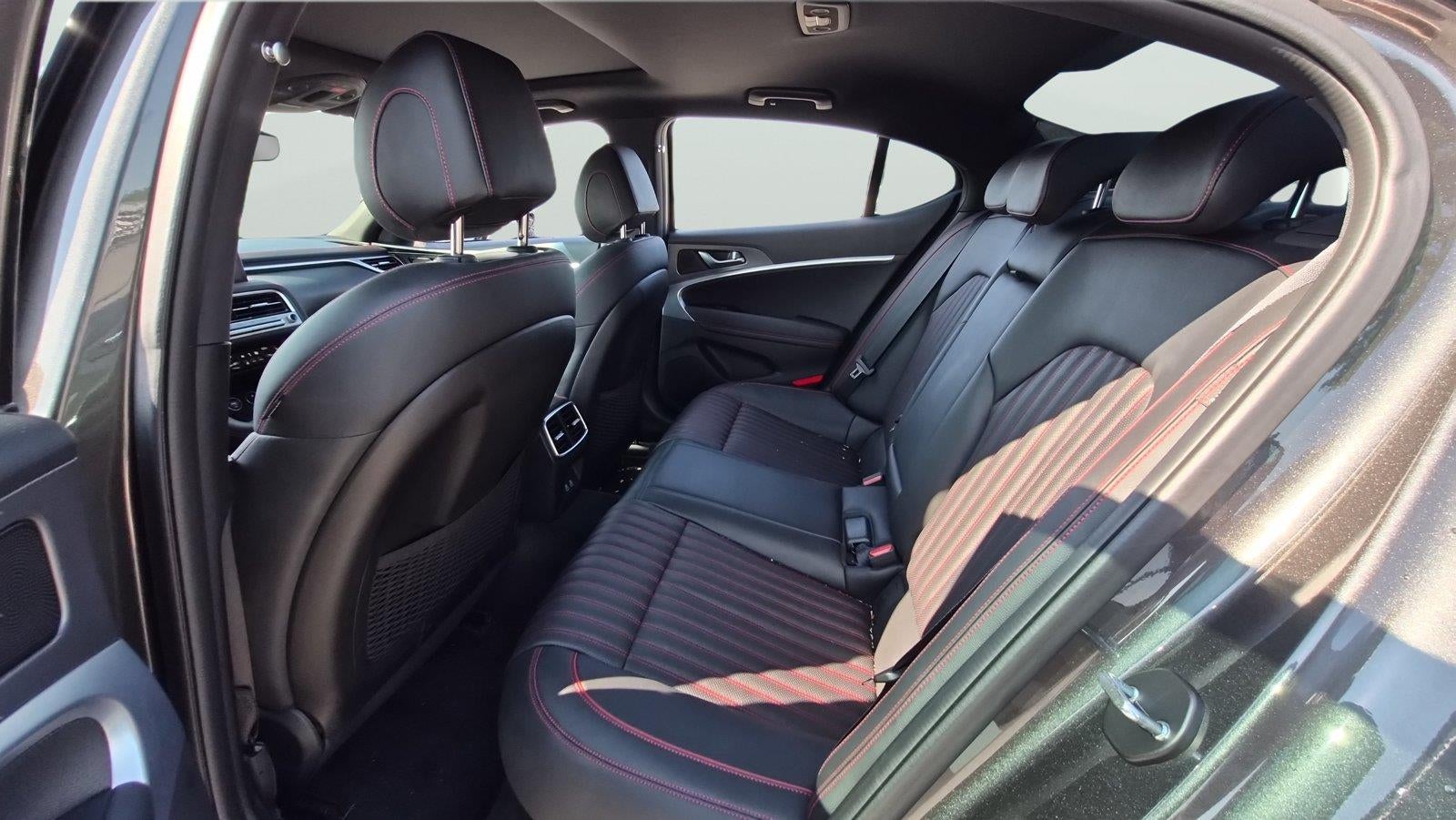 2024 Genesis G70 2.5T