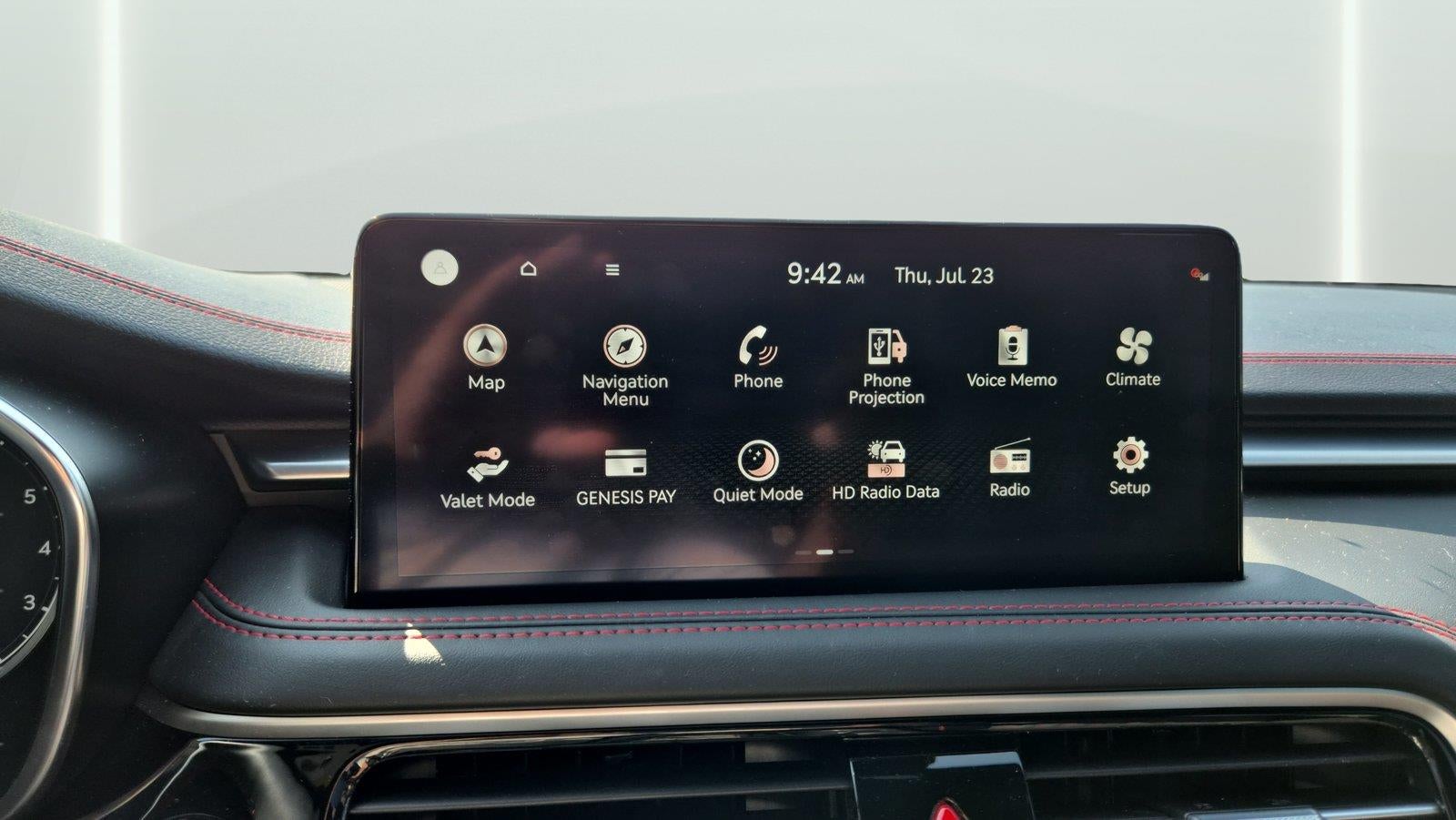 2024 Genesis G70 2.5T